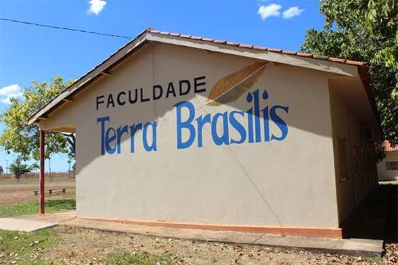 Faculdade Terra Brasilis