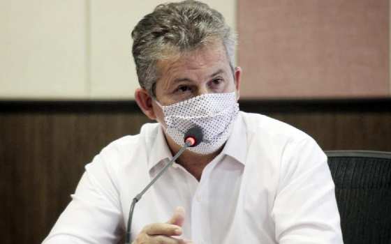 O governador Mauro Mendes, que concedeu entrevistas nesta quarta-feira 