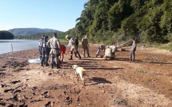 afogamento criança aragarças