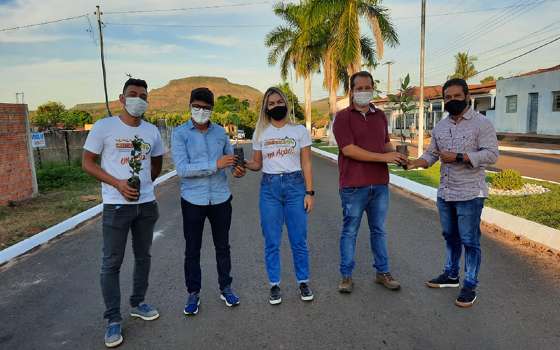 Tesouro recebe mil mudas de arvores nativas e frutíferas 