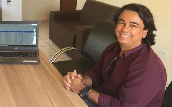 erviton furtado secretário confresa
