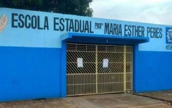 escola em vila rica