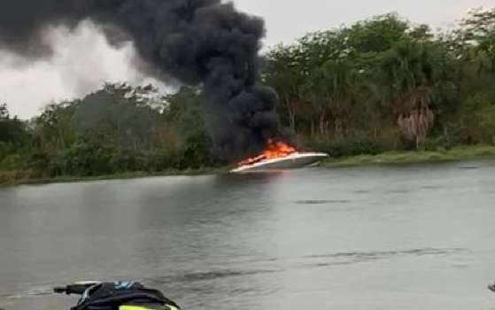 explosão no lago