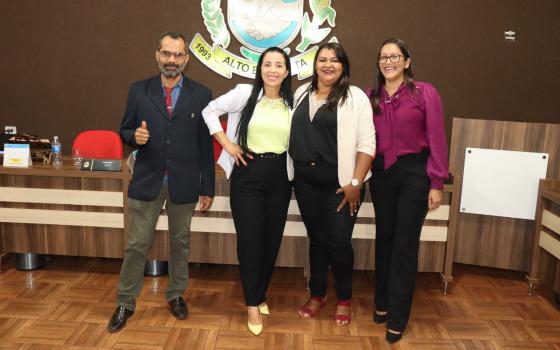 mesa diretora câmara alto boa vista
