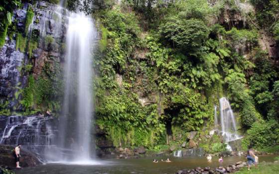 cachoeira pé da serra