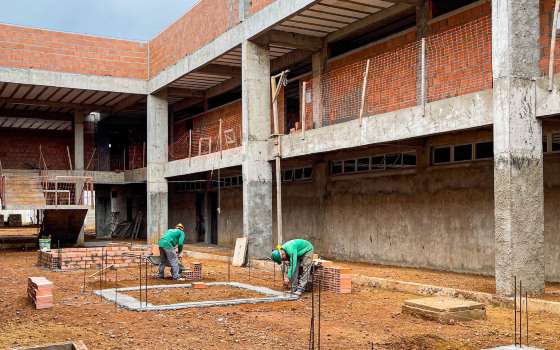 escolas técnicas mt