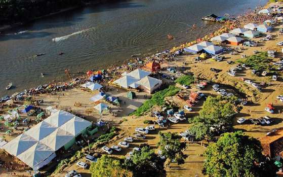temporada de praia de aragarças
