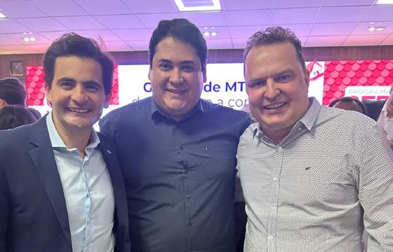 Max Russi, Fabio Garcia, Gustavo Melo 