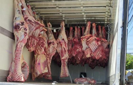 ROUBO DE CARNE 