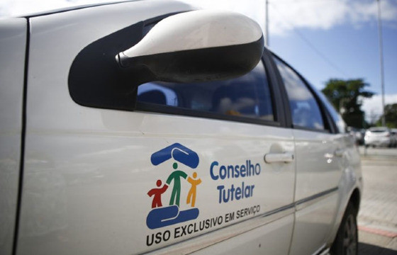 conselho tutelar carro