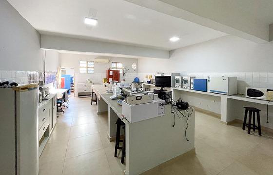 lab escola técnica sinoploboratório