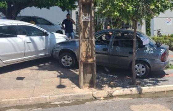 Assalto a casa de policia 