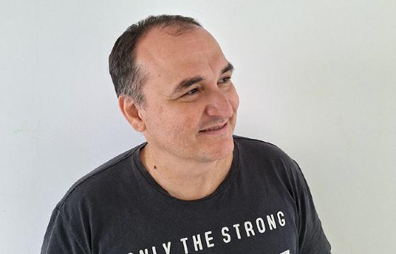 Professor Alex, Cultura