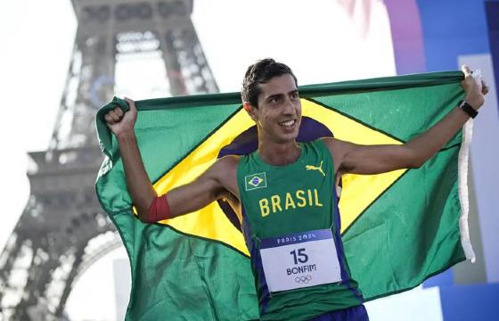 Caio Bonfim - Paris 