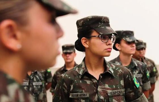 Alistamento feminino