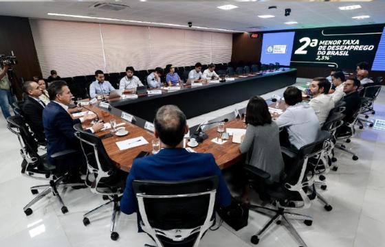 REUNIAO MAURO MENDES NEGOCIO E ECONOMIA