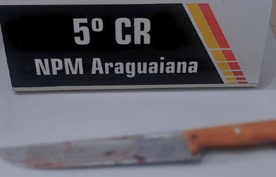 mulher esfaqueada na mão araguaiana