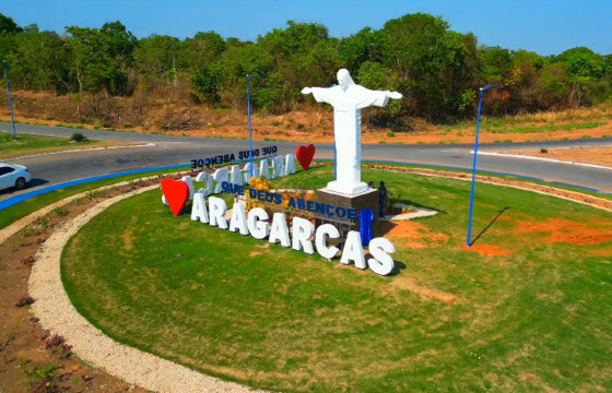 portal entrada Aragarças