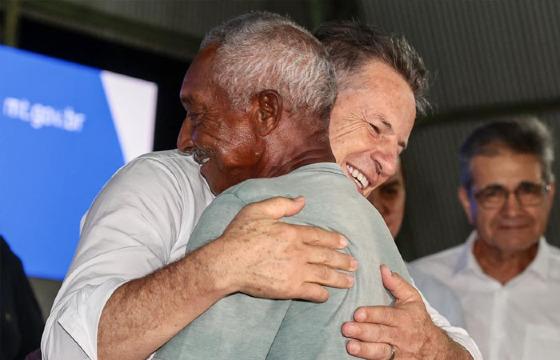 mauro mendes e morador - escrituras