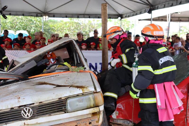 Salvamento, Corpo de Bombeiros