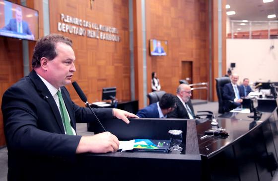 Max Russi, Mato Grosso