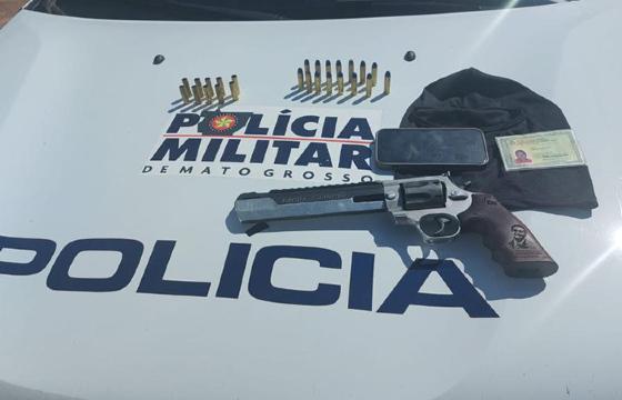 Arma em Hotel 