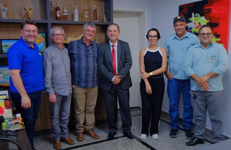 Vilson Farias, Novo São Joaquim, Dr. Eugênio